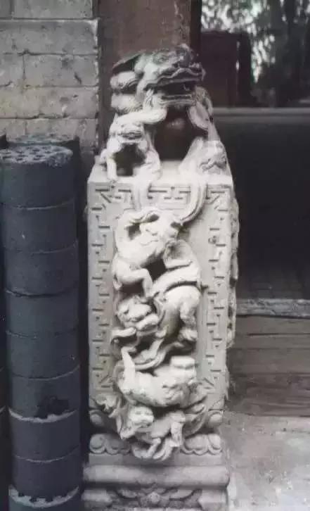 庭院围墙大门门墩图片,庭院门墩的风水讲究