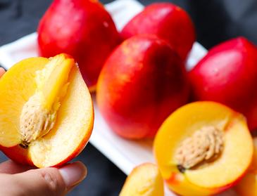 哪个季节的油桃最好吃最甜,油桃新鲜应季水果