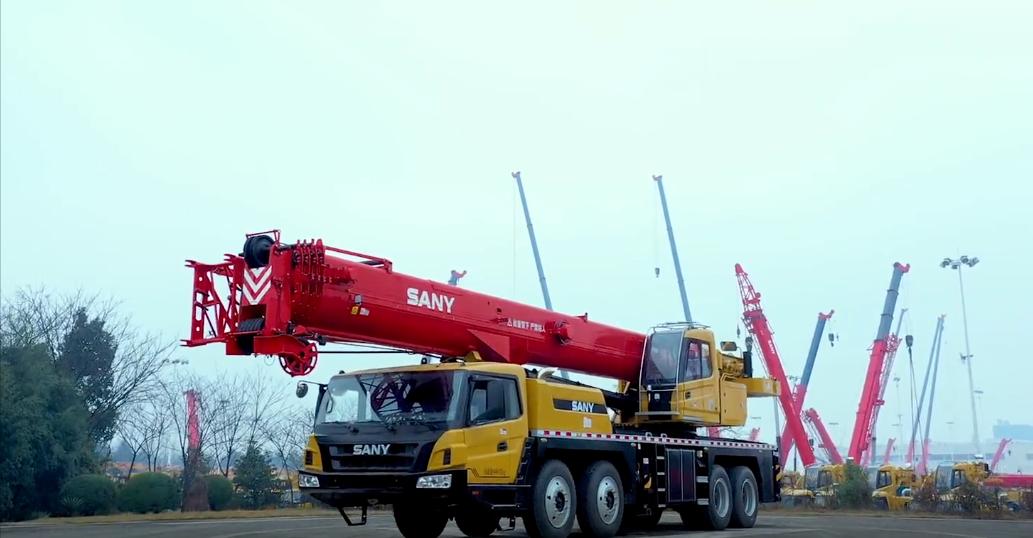 中联的55吨好还是三一55吨吊车好,中联55吊车对比三一55吊车