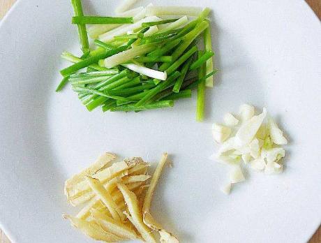 田螺好吃的做法,田螺太难清洗教你一招几分钟搞定