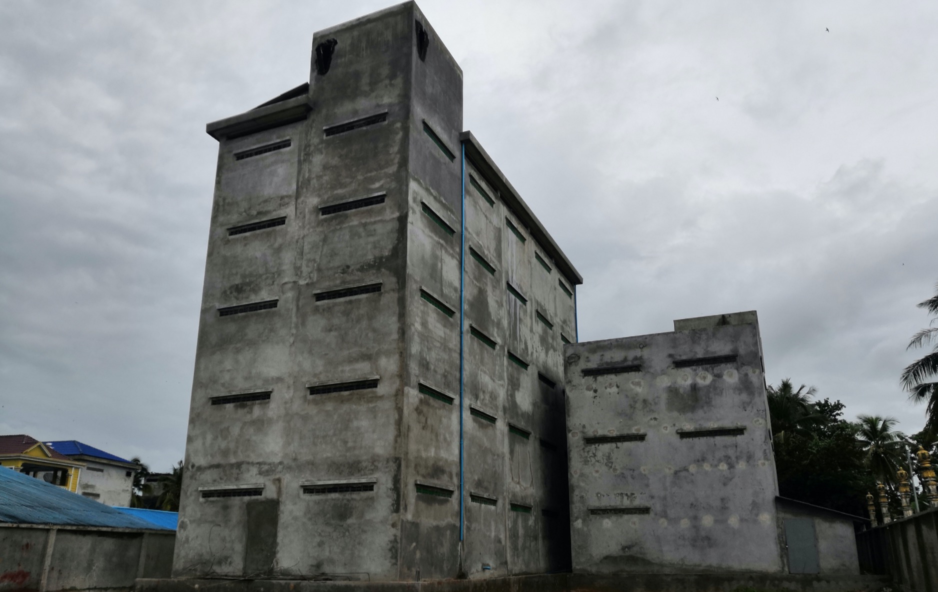 老婆怀孕了我在外地没人照顾,老婆怀孕我去外地出差