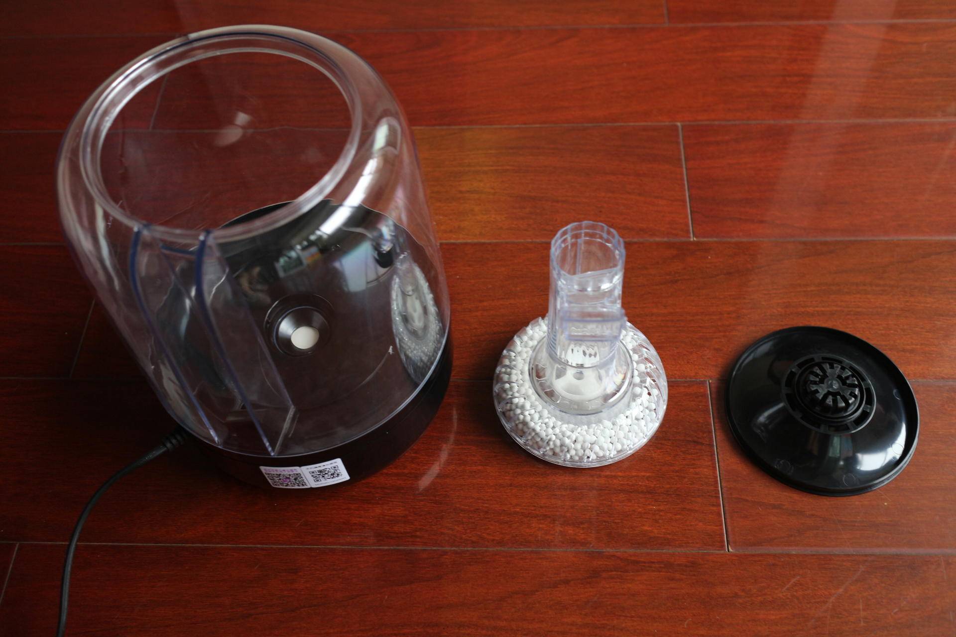 别人秋燥流鼻血，我在北方住雨林！亚都加湿器入手体验