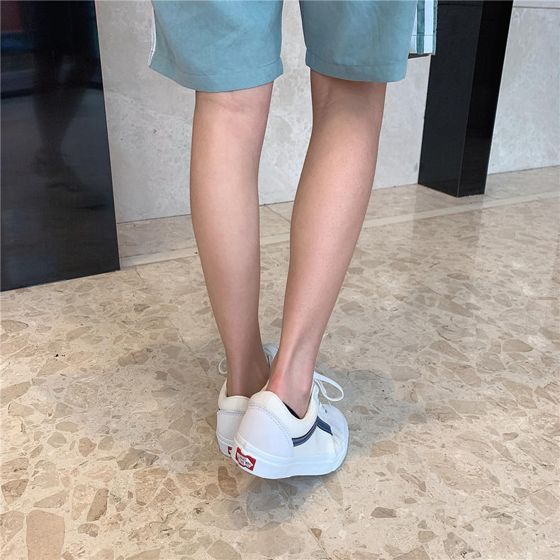 权志龙同款vans深蓝穿搭,权志龙的vans是哪一款