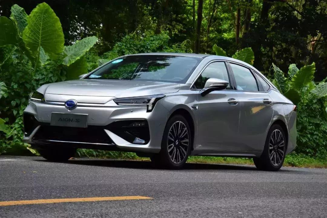 广汽新能源aions按键功能,广汽新能源埃安aions怎么锁车