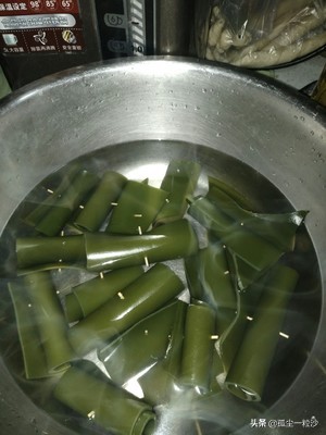 济宁琵琶山成诚甏肉干饭开业了吗,老济宁正宗甏肉干饭做法揭秘