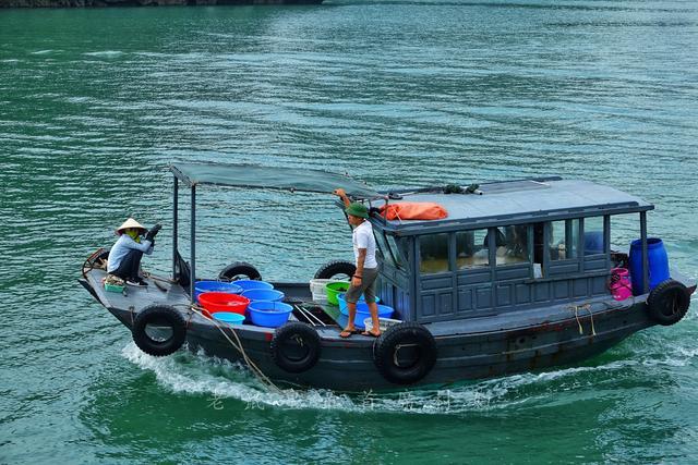 一条旅游路线打通欧亚,一条沿中国边界自驾游的路线