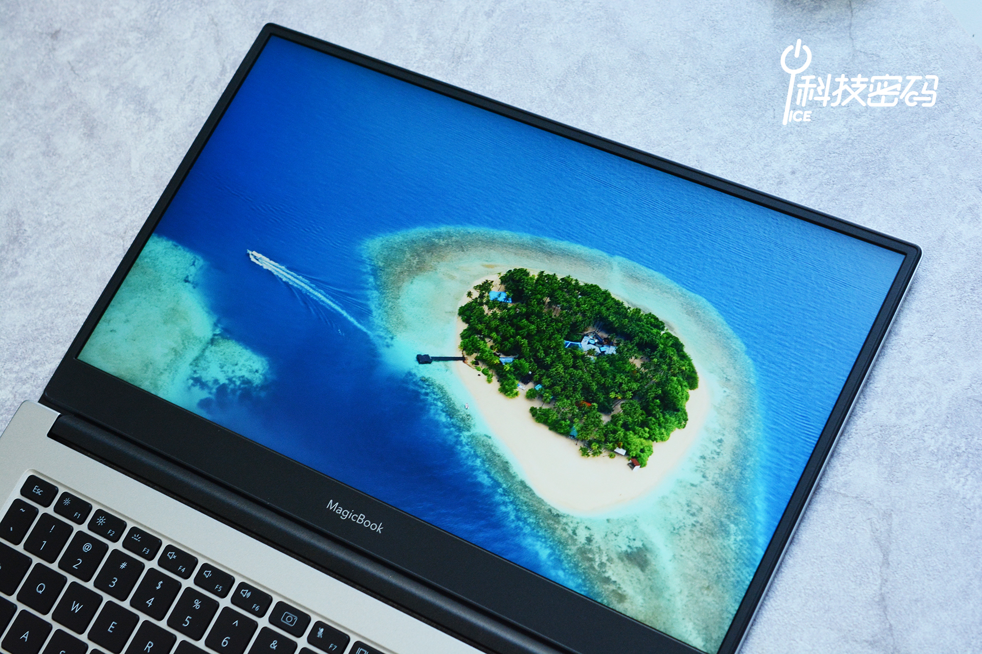 荣耀笔记本magicbook14有键盘灯吗,笔记本荣耀magicbook14英寸