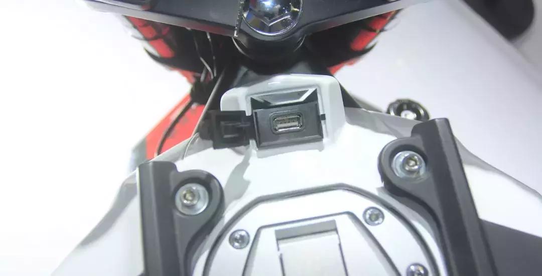 mini科尔维特多少钱一辆,克尔维特兰博300复古跑车