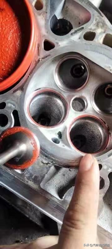 大众夏朗2014款2.0t标配烧机油吗,2016款大众夏朗1.4t发动机烧机油