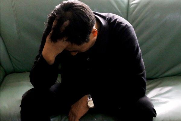 黑痣越来越大恶变的几率有多大,什么样的黑痣会有癌变的可能