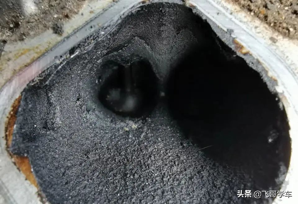 丰田皇冠3.0发动机大修有点共振,皇冠发动机烧机油大修