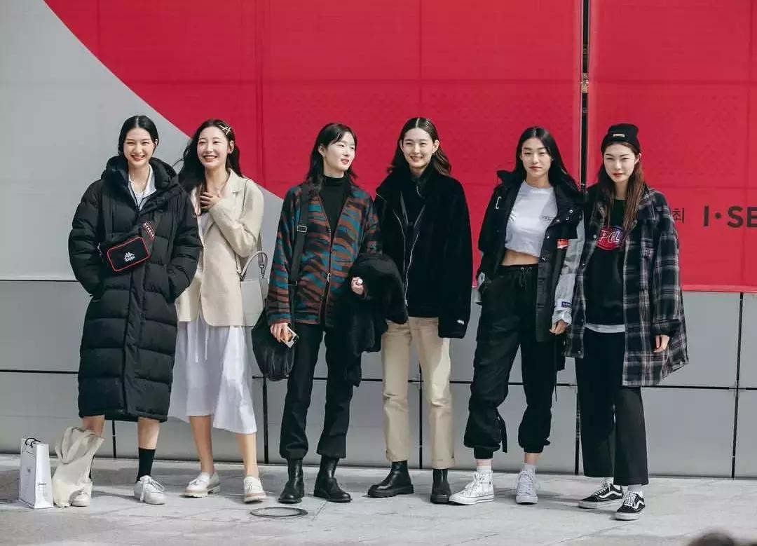 最近很火的韩国潮牌,扒一扒明星都在穿哪些国潮品牌