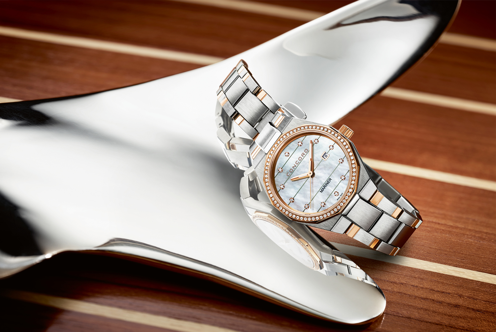 劳力士黑钢迪通拿多少g,翟天临带的表