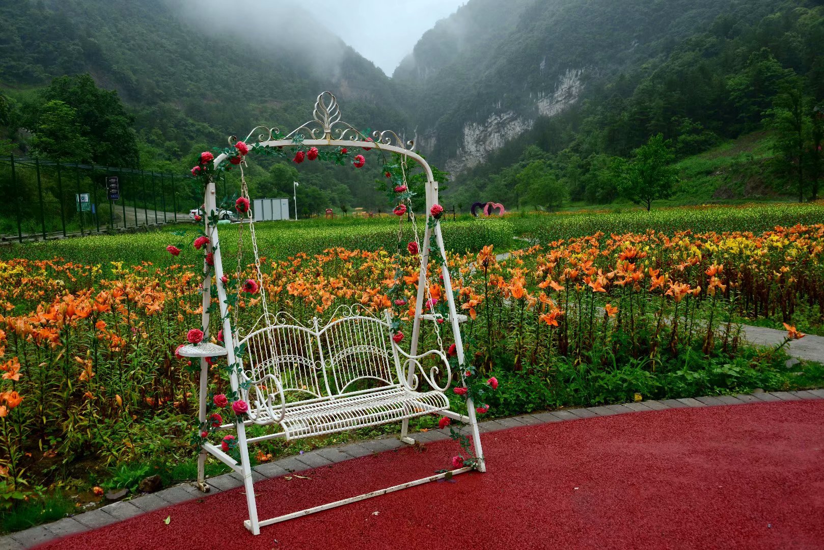 六月回忆童年,六月回忆母校