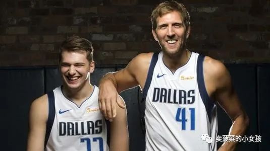 nba2019灰熊vs湖人,湖人vs灰熊g6全场浓眉举双手