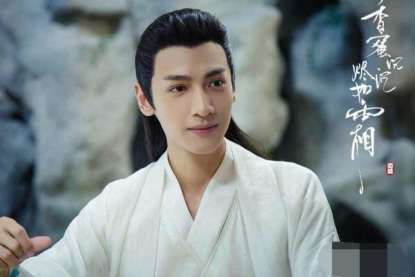 被上帝吻过的4个男星,被上帝吻过的5位男星