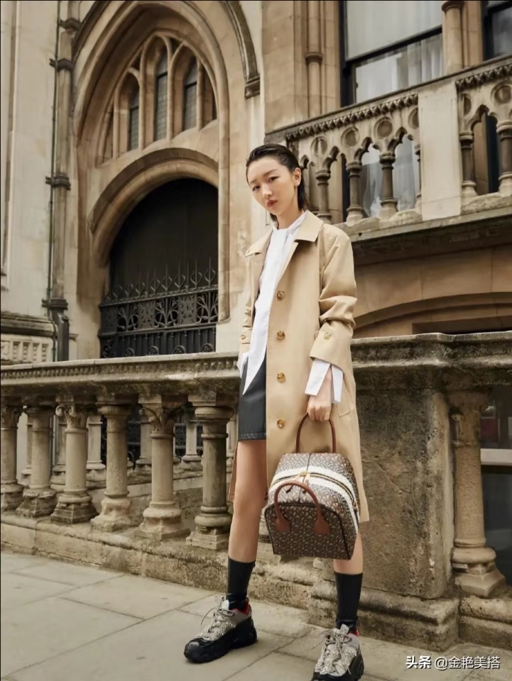 女士风衣怎么穿出高级感,长风衣怎么穿出女人味