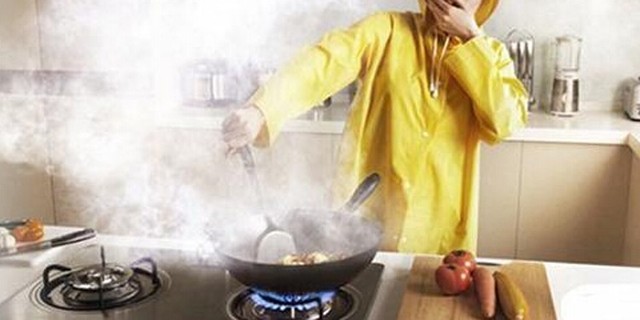 油烟使皮肤长痘怎么办,油烟大导致皮肤差怎么办