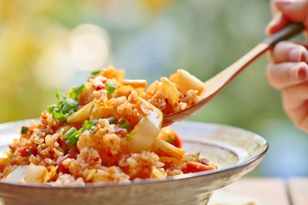 辣白菜怎么做去掉生白菜味,自制无糖辣白菜的腌制方法