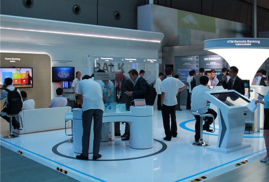 社会就像舞台,社会犹如一条船