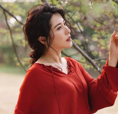 美人如文章，给明星美人评分，莫妮卡严屹宽，曾黎，孙艺珍