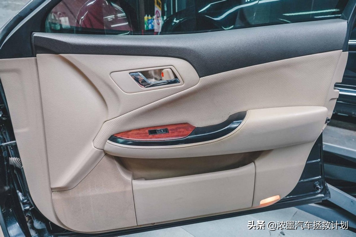 12年丰田皇冠方向机异响维修,新款丰田皇冠异响