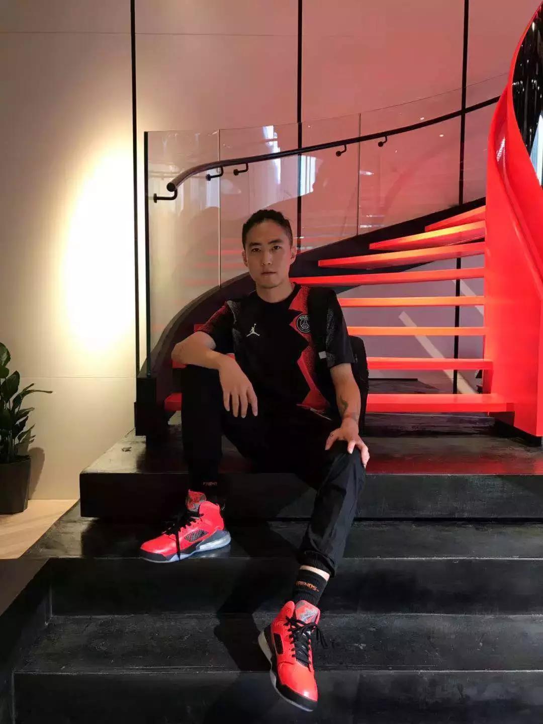 你还记得你是因为什么而爱上球鞋的吗？