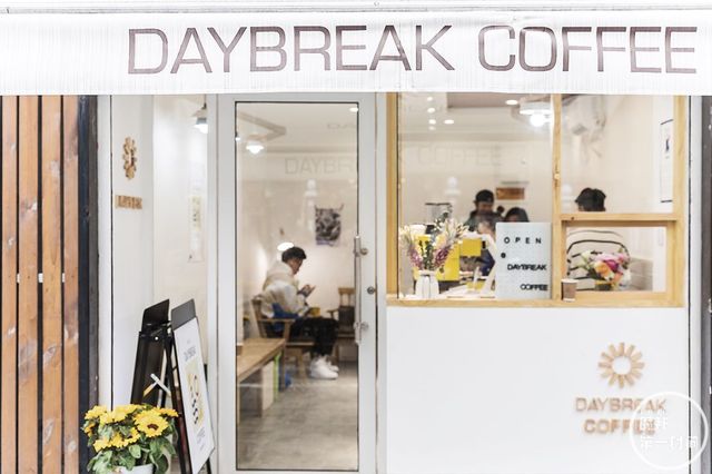 静安寺旁的「下午茶路」！森系、复古、蒸汽波...仙女必去~