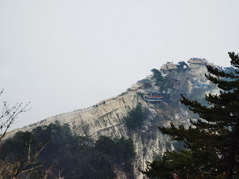 华山的五座峰分别可以干什么,华山一日游登山攻略图片简单