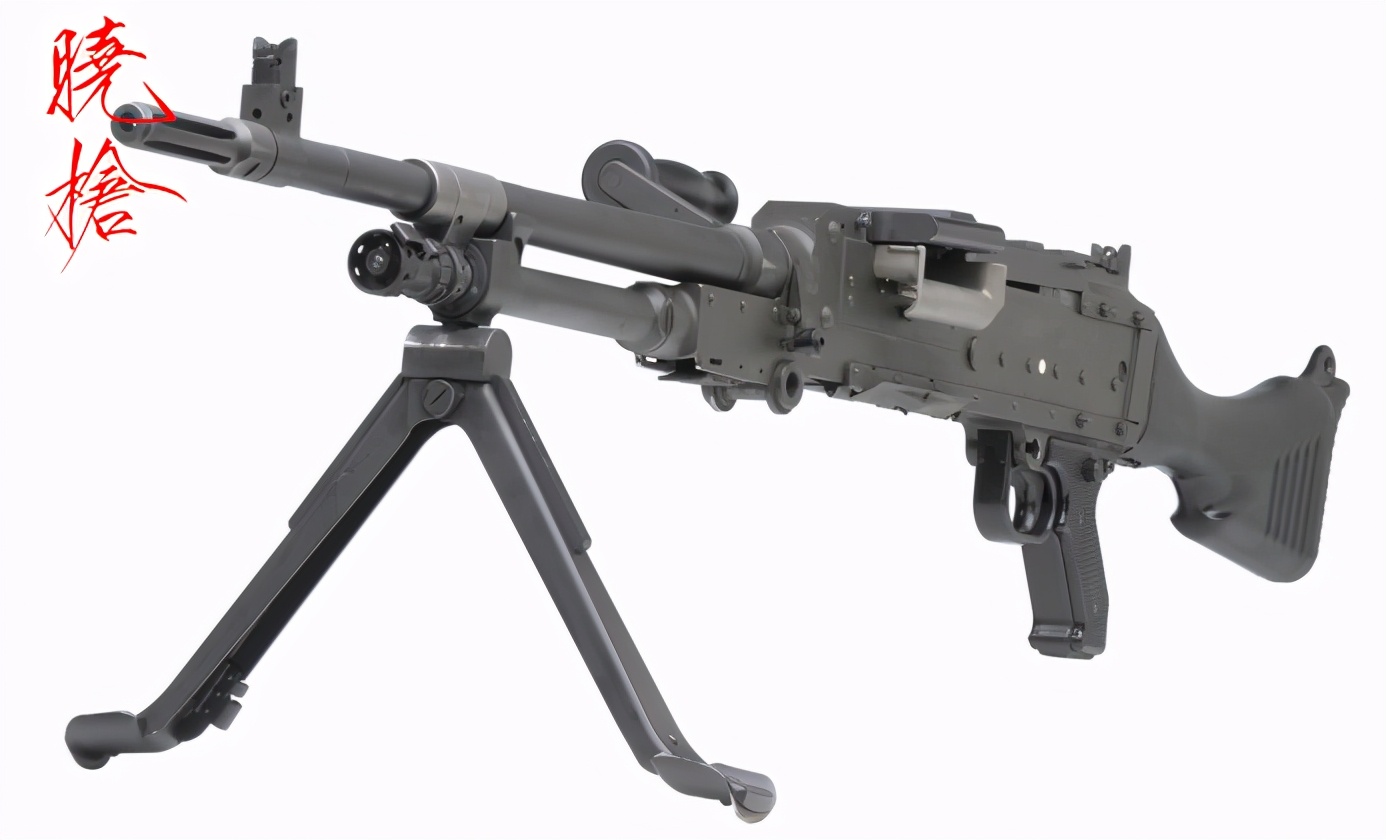 愤怒的马爱国：北约第一机枪就是这货