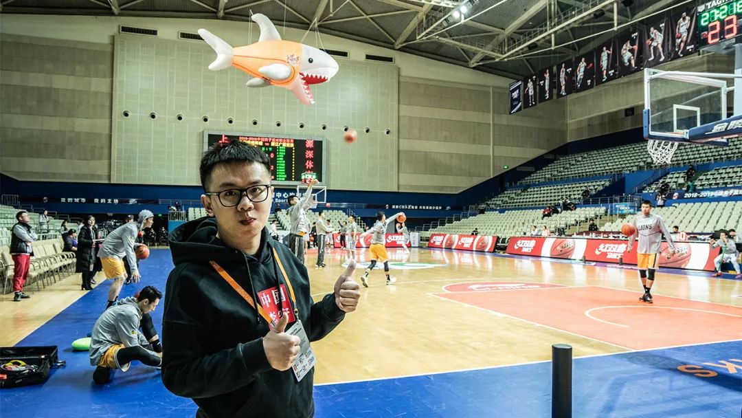 现场看cba去哪里看,现场看cba有多震撼