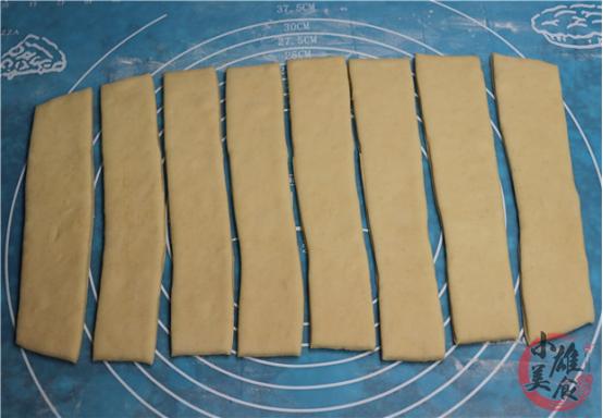 一包奶一个鸡蛋一碗面怎样做油条,自制油条只要一碗面粉一个鸡蛋