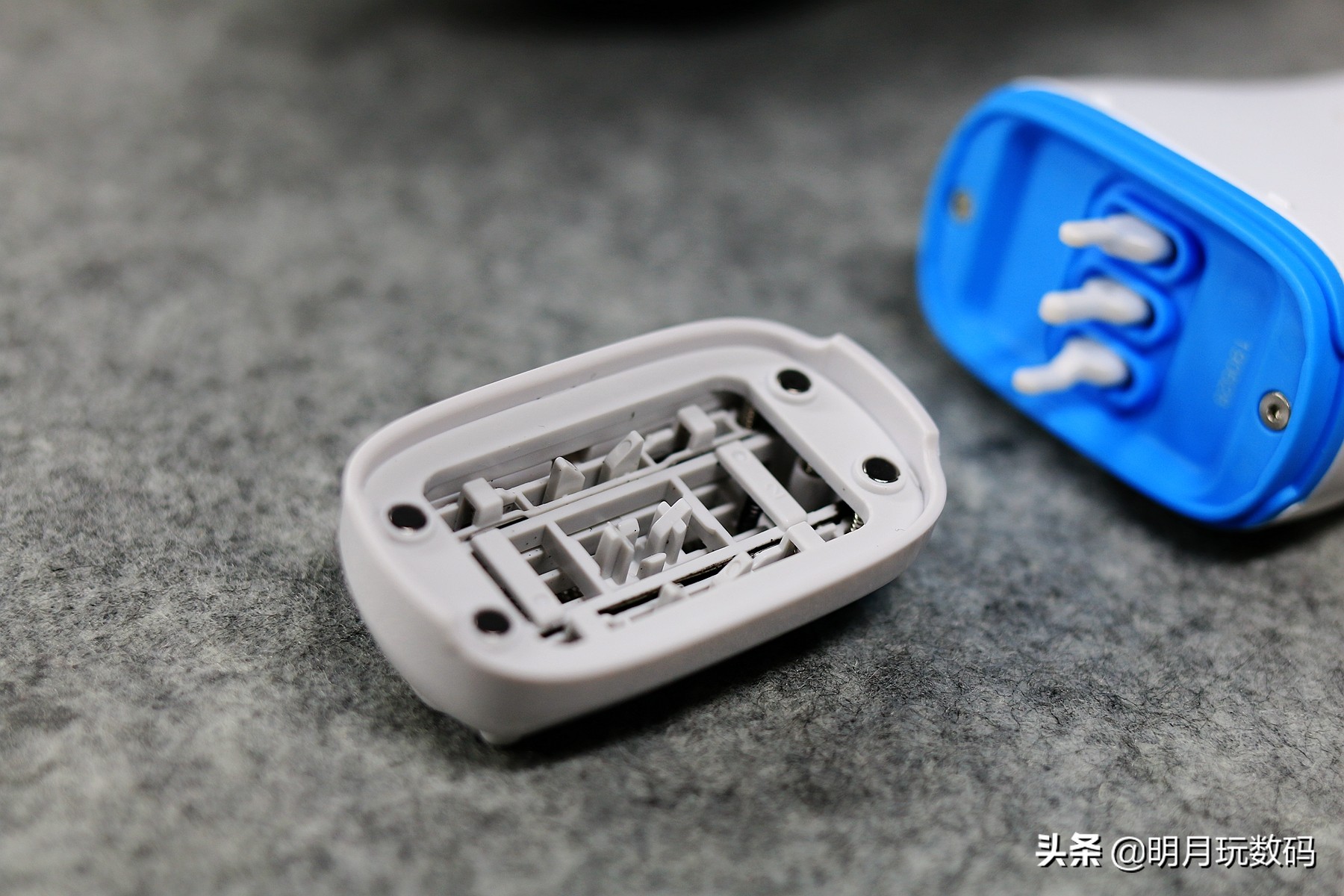 最好用的迷你剃须刀测评,飞利浦剃须刀哪款最好最实用测评