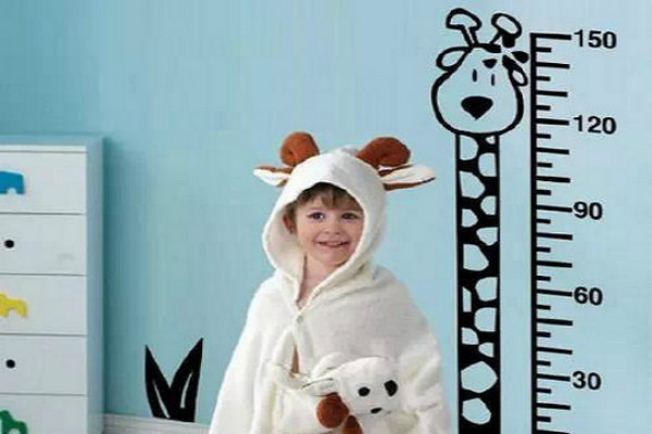 从哪可以看出宝宝以后是高个子,4个迹象表明还要长高