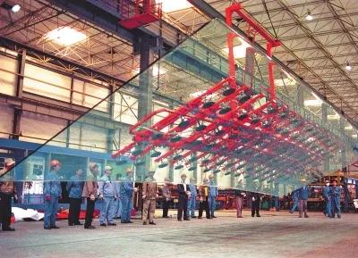 洛玻现状,洛玻回归