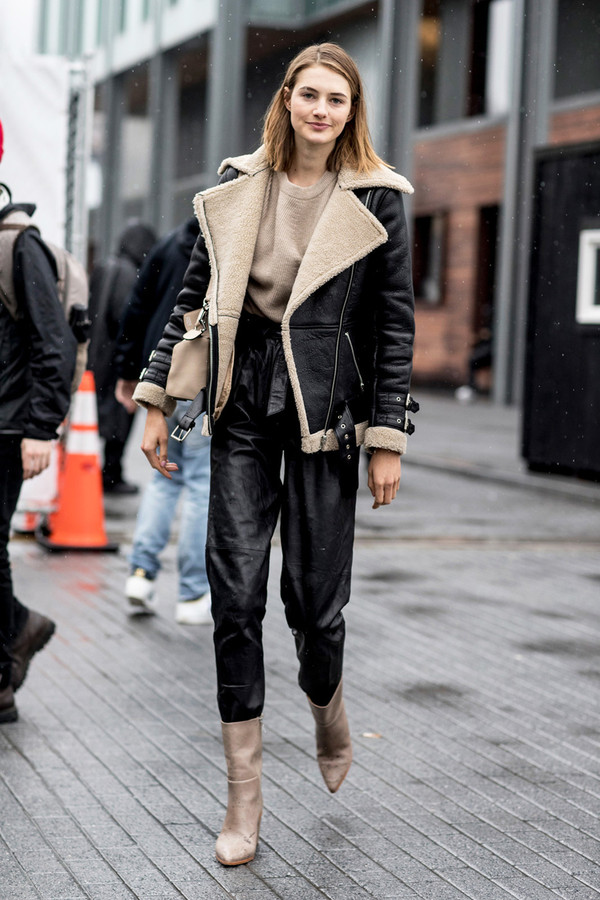 冬季怎么穿又时髦又保暖 (冬天想要保暖又时髦穿它就没错)