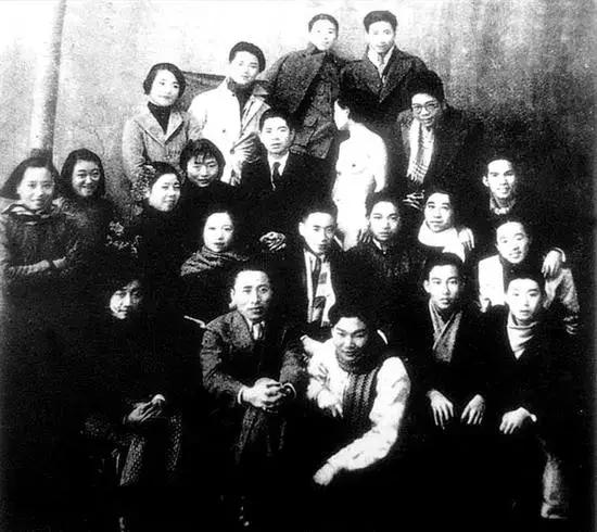 历史上那些拍出天价的不穿衣服的女性?究竟有什么样魅力?值钱