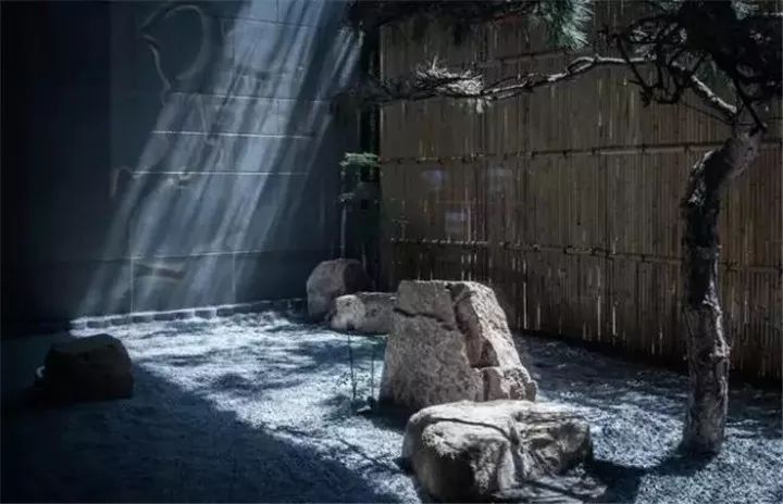 庭院置石风水图,庭院置石风水布局