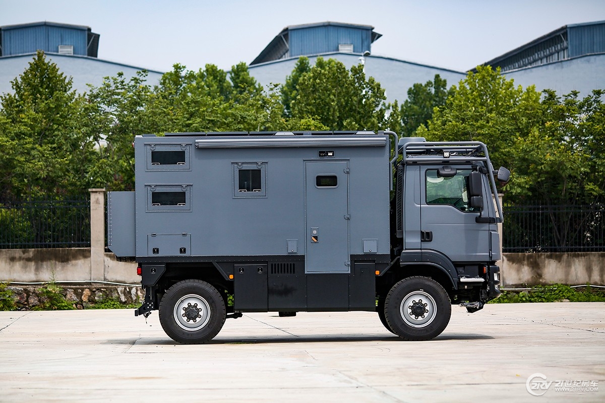 诺马迪森房车100万以内,1300万诺马迪森越野房车旅游