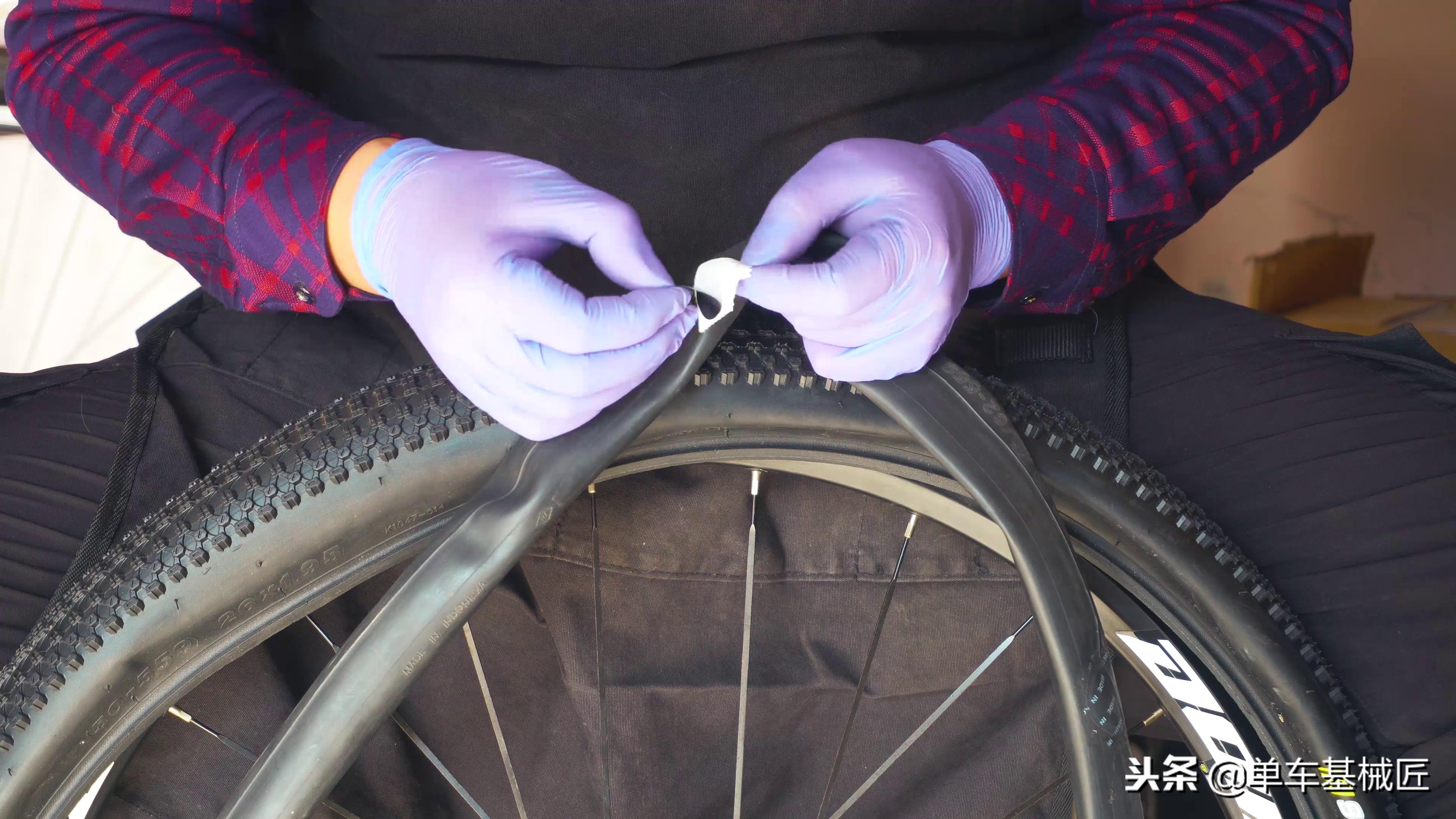 普通自行车补胎视频教程全过程,单车补胎教学