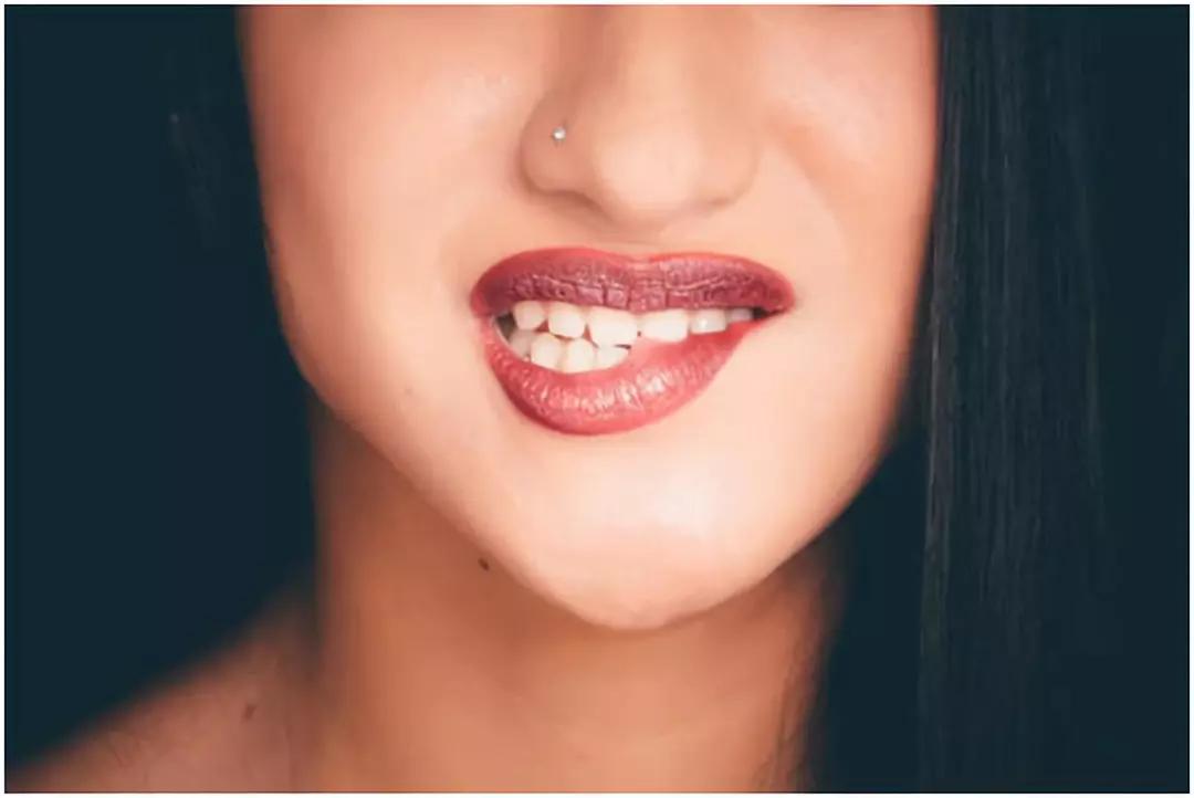 反复口腔溃疡会是白塞氏病吗,口腔溃疡反复发作是白塞氏病吗