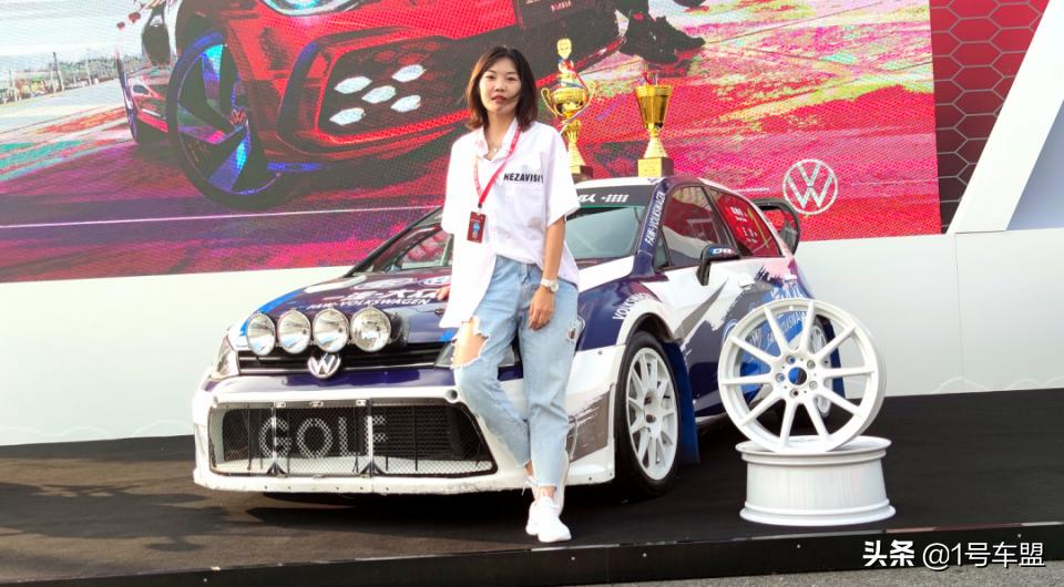 试驾高尔夫gti2021,高尔夫gti赛道狂飙