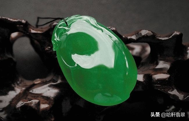 翡翠是不是越绿越贵,翡翠以紫为贵紫色真的是最好的吗