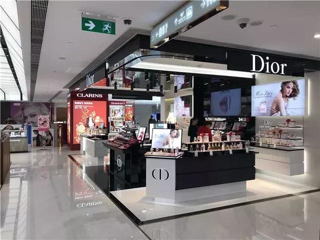 香港顶尖百货购物中心,香港最新购物中心是哪个