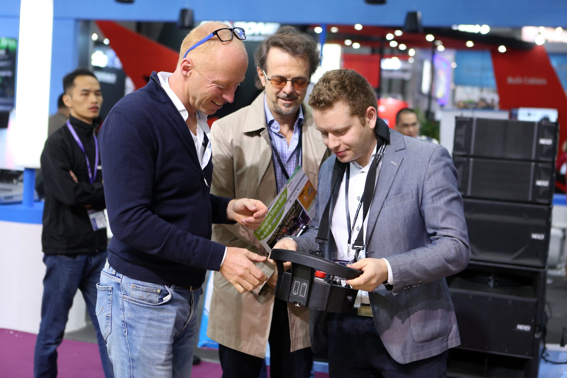 音响声音小故障怎么解决,汽车音响没声音怎样排除故障