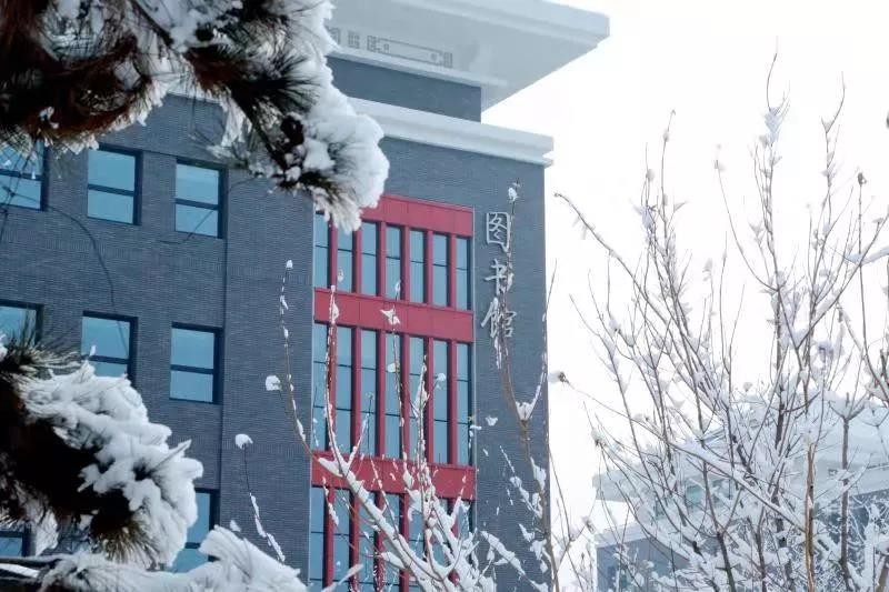 保研清北、留学哈佛!走出83位“杰出政要”、诺贝尔奖获得者!这,才是顶尖985!