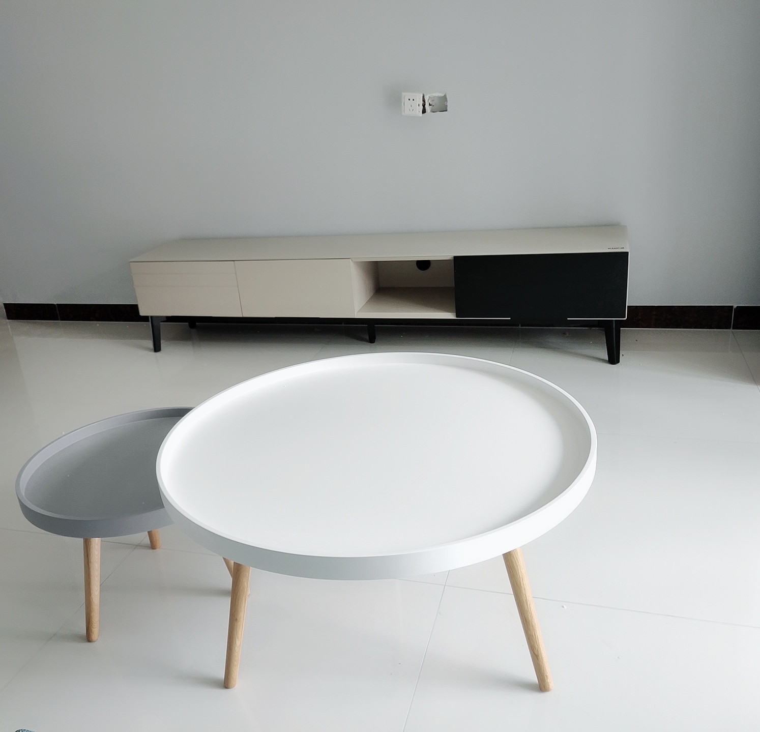 如何挑选最好的乌金木家具,酒店家具不同材质的挑选方法