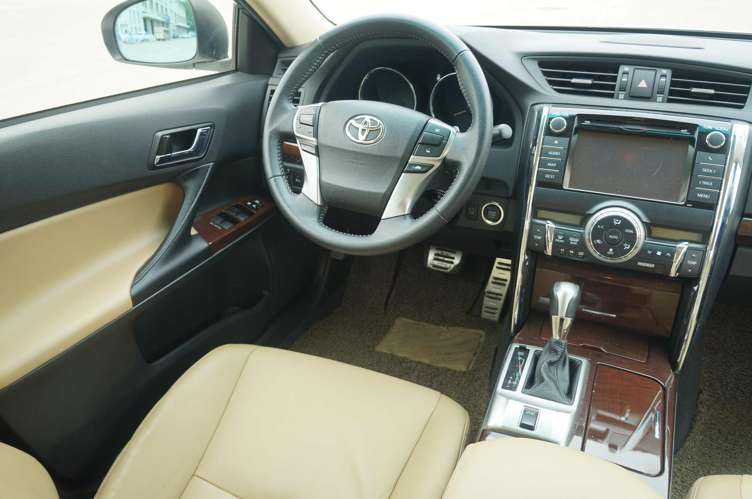 锐志3.0二手车,锐志3.0顶配版