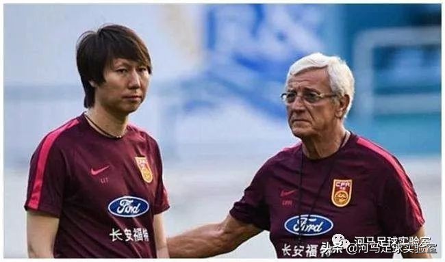 「国足战术板」难得里皮的倔强可惜只坚持了10分钟