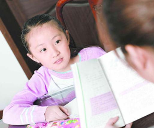 补课被叫停后，新兴行业应运而生，为避免中考分流妈妈豁出去了